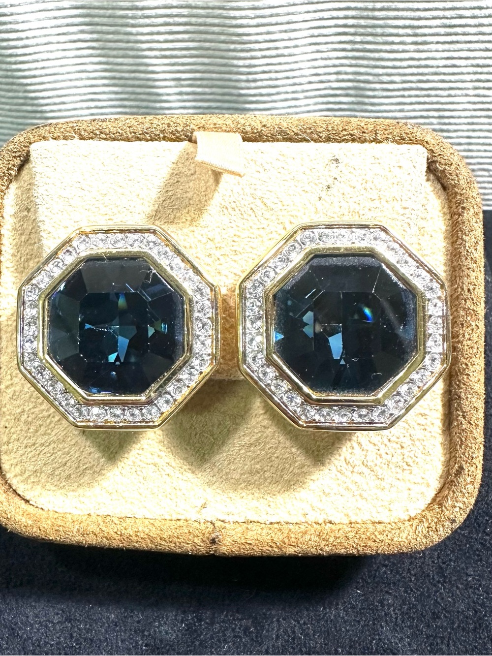 Vtg: S.A.L. (Swarovski) Oversized Blue & Clear Rhinestone Clip On Earrings